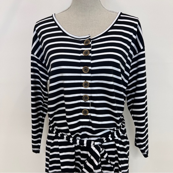 💙💛 Sanctuary Black White Striped Sullivan Henley Scoop Neck T-Shirt Dress - Picture 3 of 11